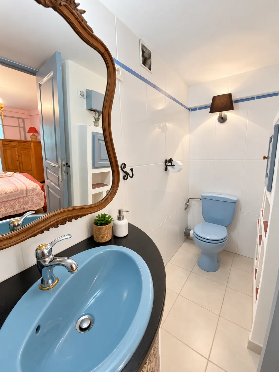 Salle de bain et WC privatifs